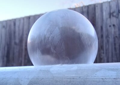 Frozen bubbles